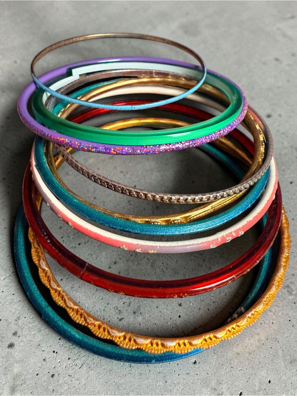 Multicolor Women's Bangle Bracelet Set - Stackable Fashion Bangles
